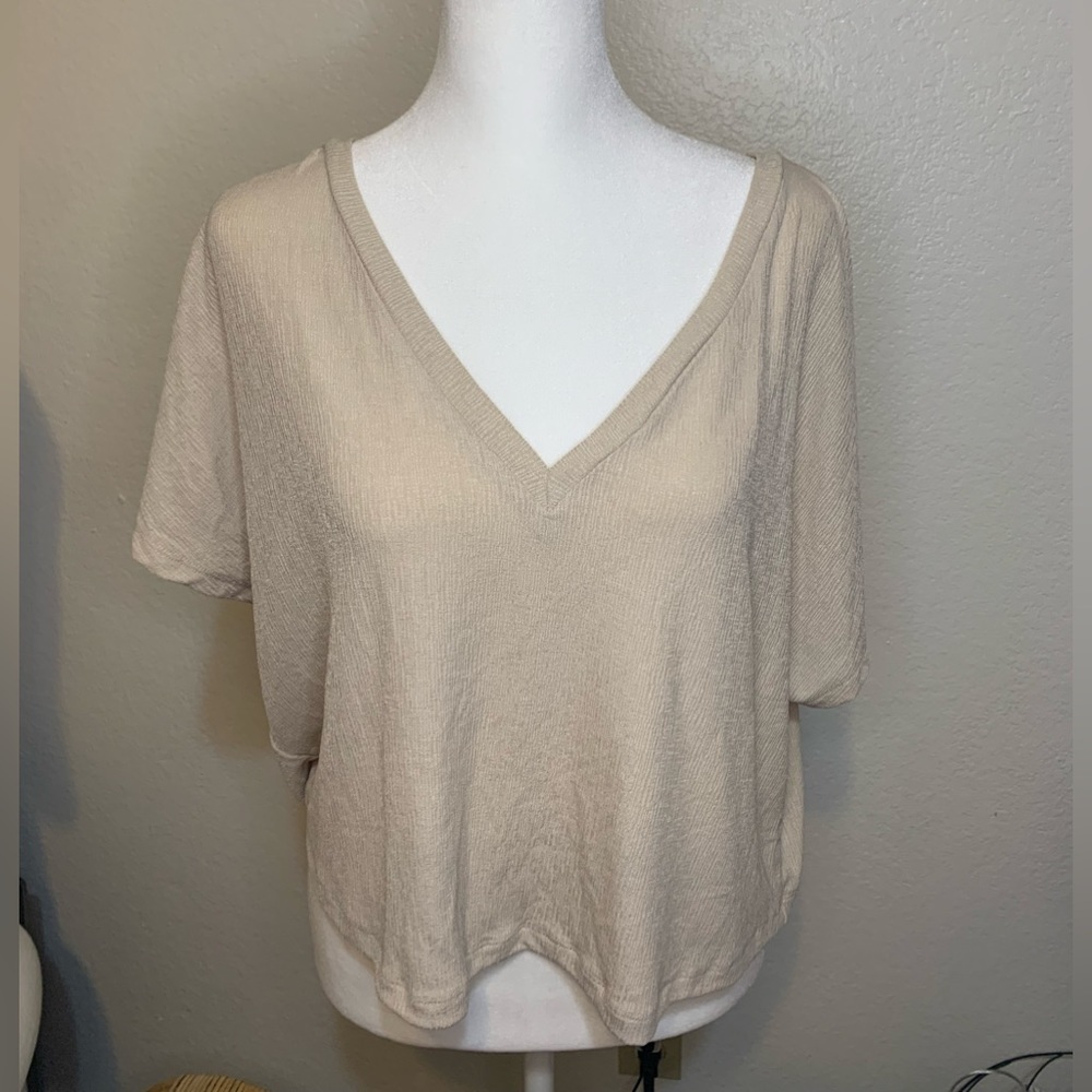 Zara Crop Top. Oversized. Cream color size‎ Small. Ribbed.